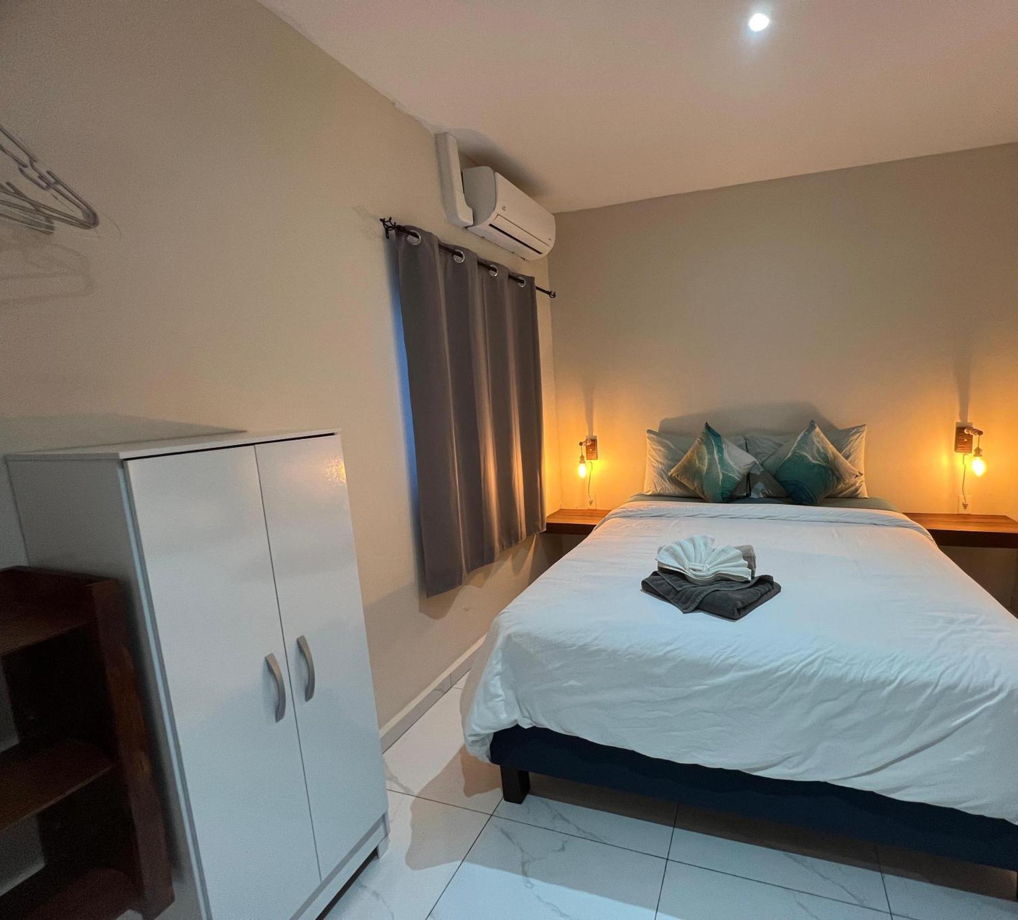 Отель Boca Simon Vacation Curacao Виллемстад Экстерьер фото